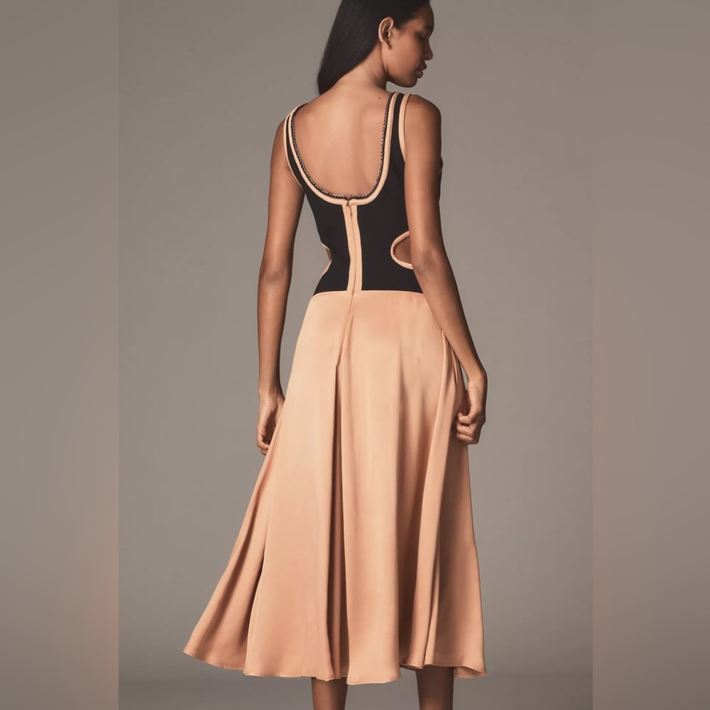 Maeve Sleeveless‎ Scoop-Neck Chain-Trim Cutout Midi Dress - Picture 7 of 7